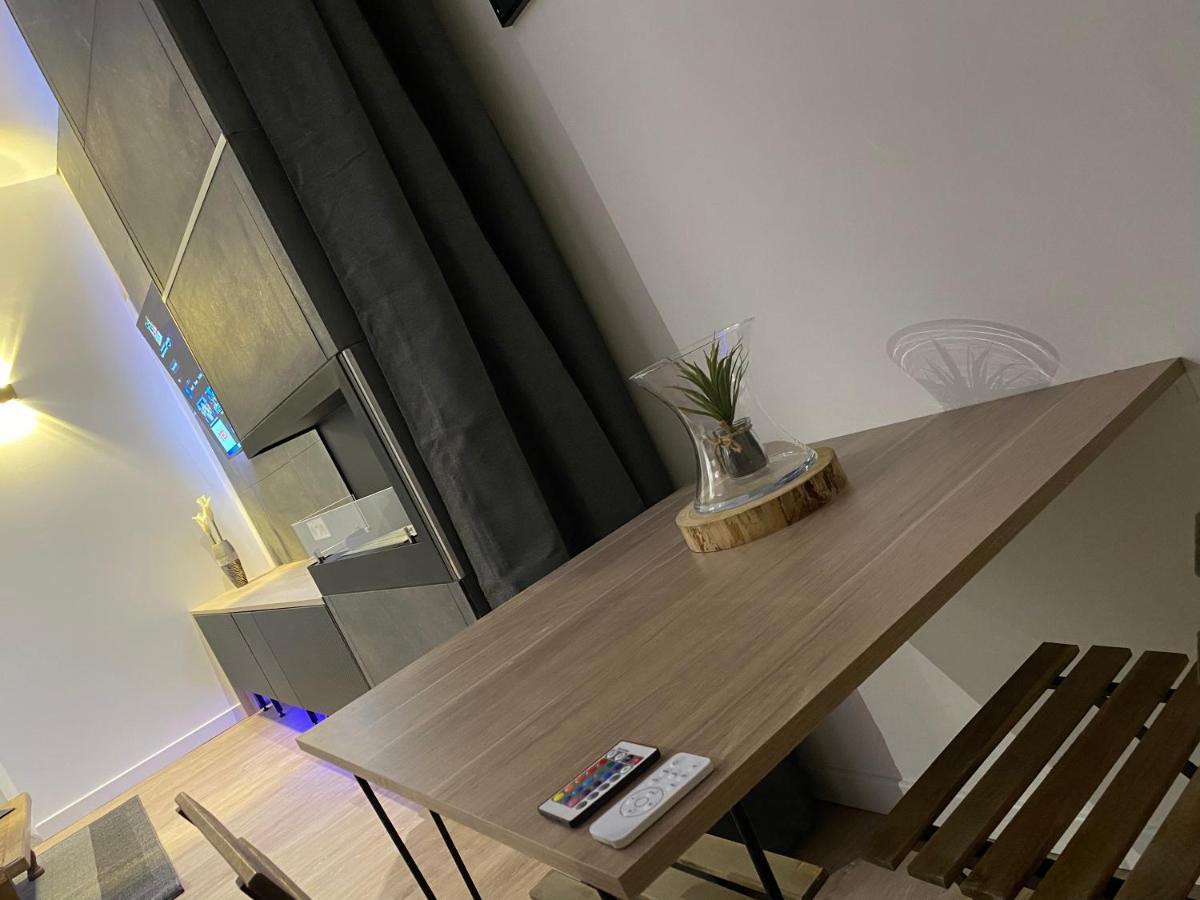 Ley-H Appart Riez Exterior foto